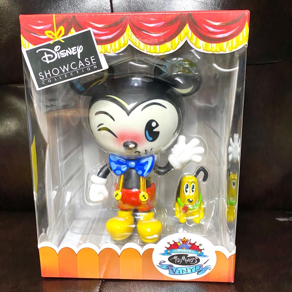 Miss Mindy Mickey Vinyl with Pluto *NEW*